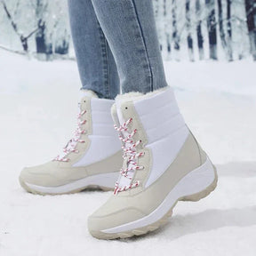 Bota Alto Conforto Peluciada com Cadarço