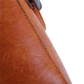 Kit Premium em Couro - Bolsa + Carteira + Carteira de Mão + Necessaire de Brinde