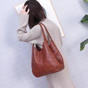 Bolsa em couro legitimo