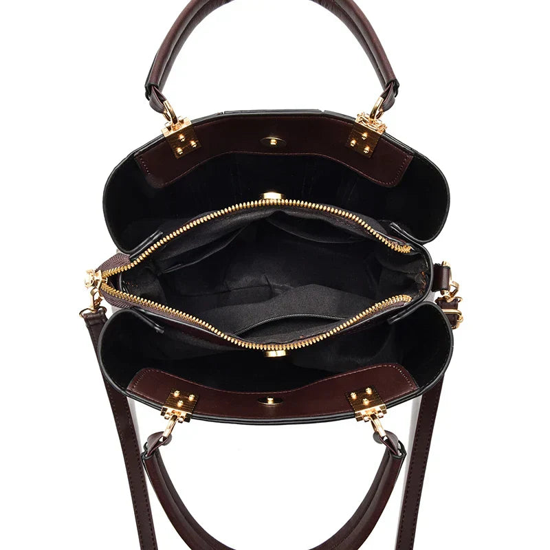 Bolsa Feminina em Couro Genuíno